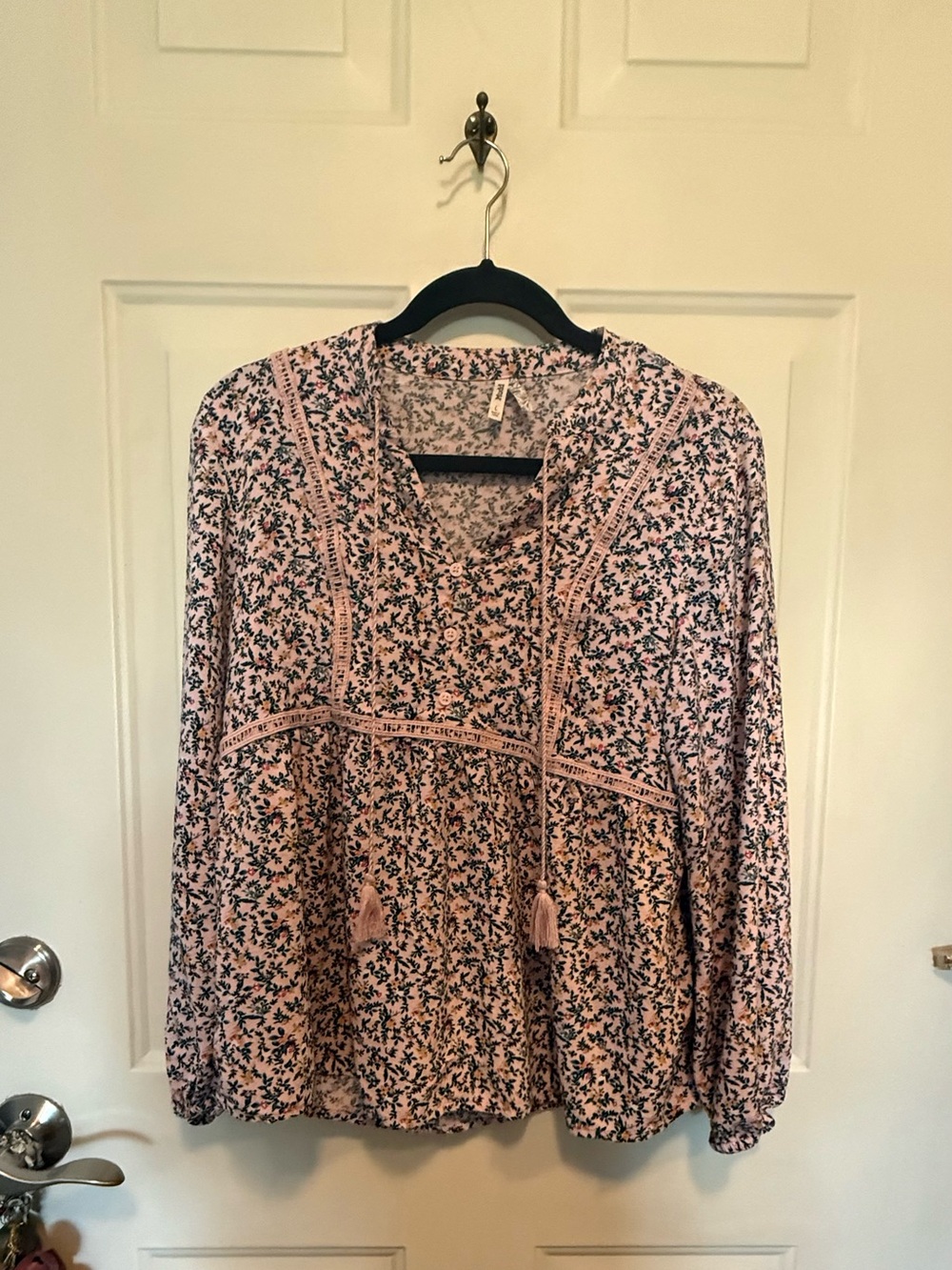 Mudd Pink Floral Tassel Blouse